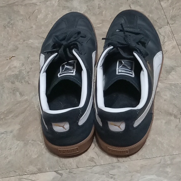 Puma Black and White Retro Sneakers with Suede Upper Super Liga - Picture 4 of 7